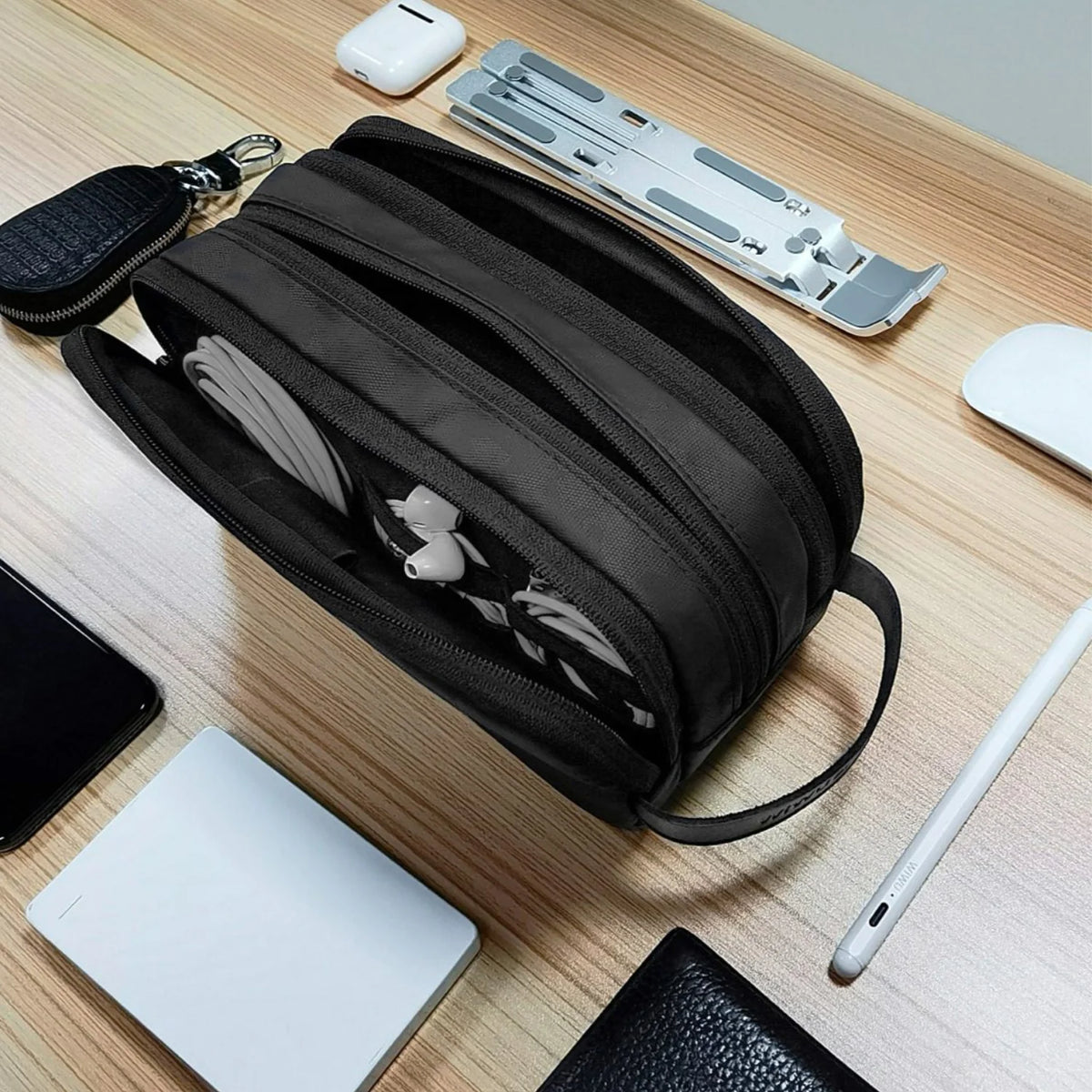 WiWU Salem Travel Pouch - W Stooore